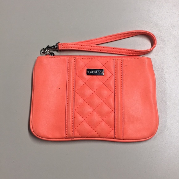 Express Wristlets - Picture 2 of 2